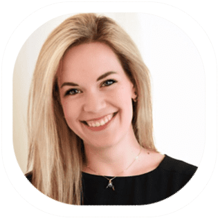 team 1 Sara Sargent headshot