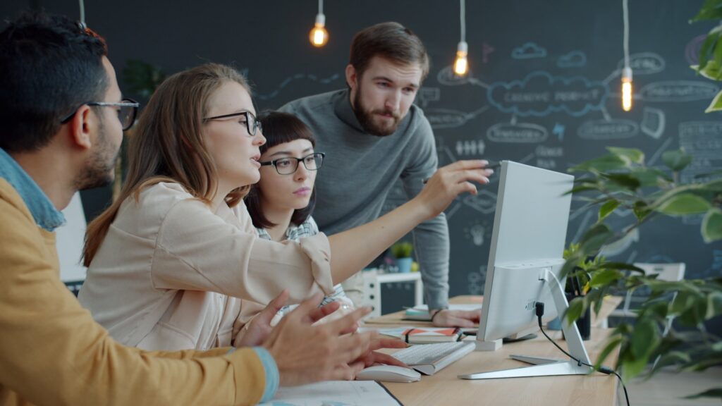 AI for Customer Success: A Practical Guide for B2B SaaS, Fintech, and E-Commerce Teams