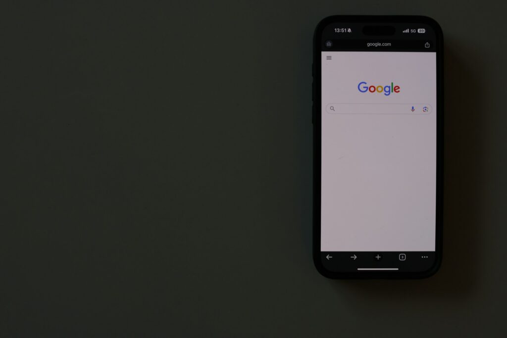Zero-Click Searches: What They Mean for B2B SaaS Pipeline